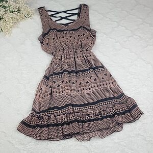 WINDSOR Strappy Back Dress [SIZE MEDIUM]‎
